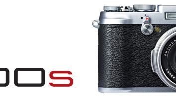 FUJIFILM X100s