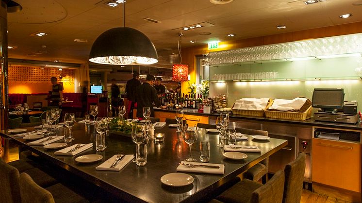 Rival Bistro 4
