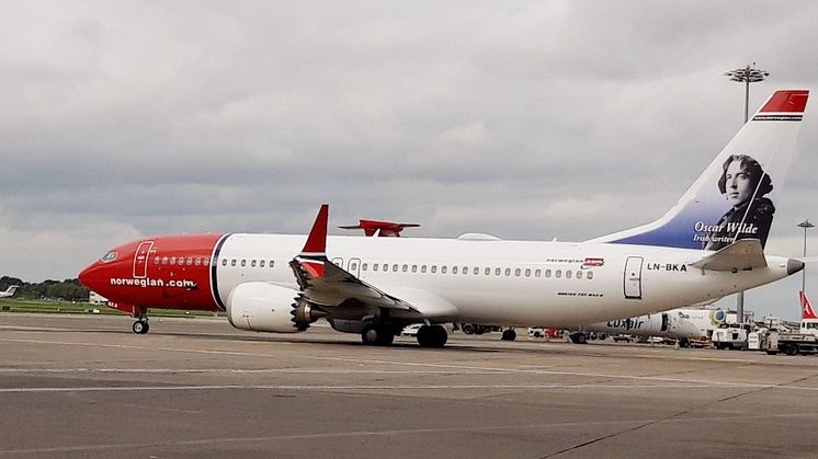 Oscar Wilde Boeing 737 MAX