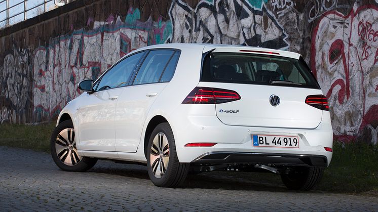 Ny e-Golf kommer med 50 % længere rækkevidde og Clever Unlimited-abonnement