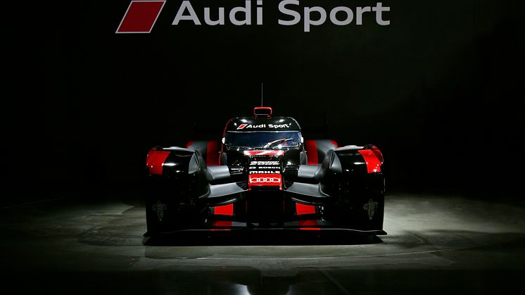 Audi Sport Finale 2015 - Audi R18 2016 front