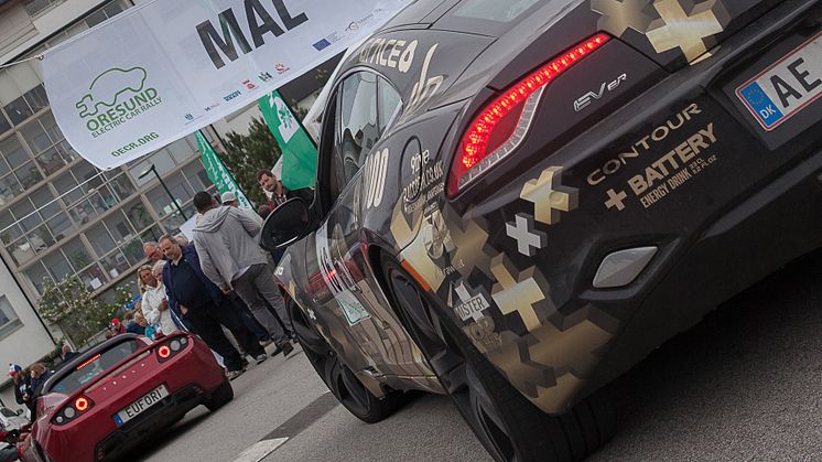 Laddad målgång i Hyllie för Oresund Electric Car Rally 2014