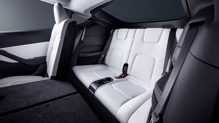 Tesla Model Y (7-sæder)