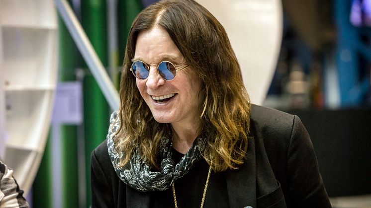 Ozzy and Jack's World Detour