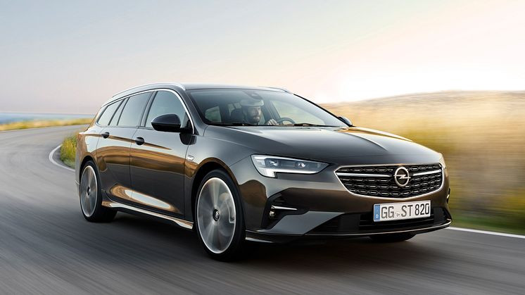 Opel-Insignia-Sports-Tourer-509980