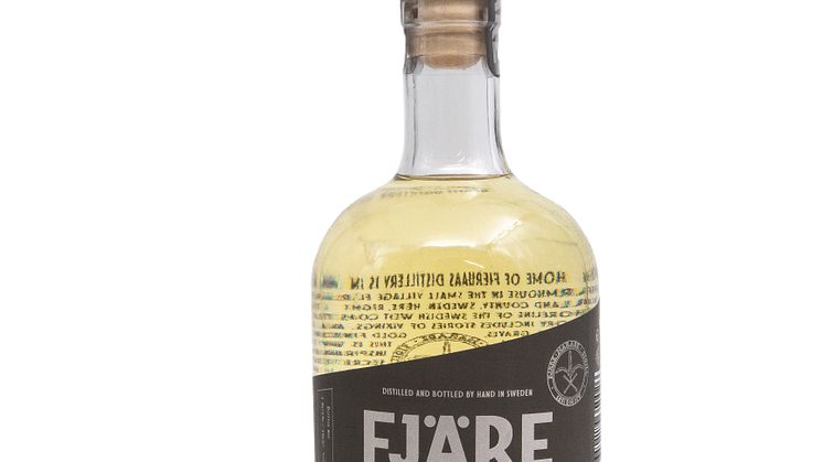 Fjäre Oak Dry Gin bild