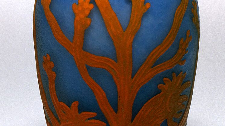 Röhsska museet 3D-scannar sin Art Nouveau- och jugendsamling