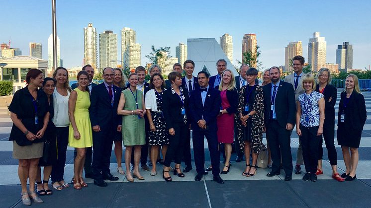 Den svenska delegationen vid FN:s årliga uppföljningskonferens för genomförandet av Agenda 2030 i New York. Foto: Regeringskansliet. 