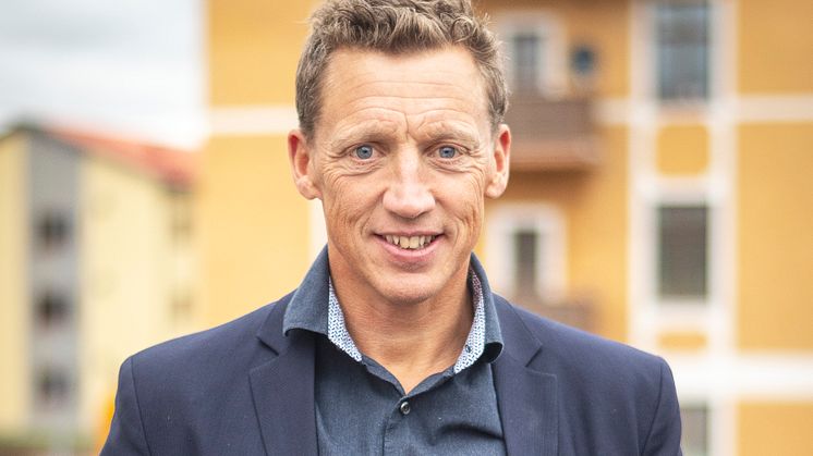 Jonas_Rosen_Rattvik-liggande