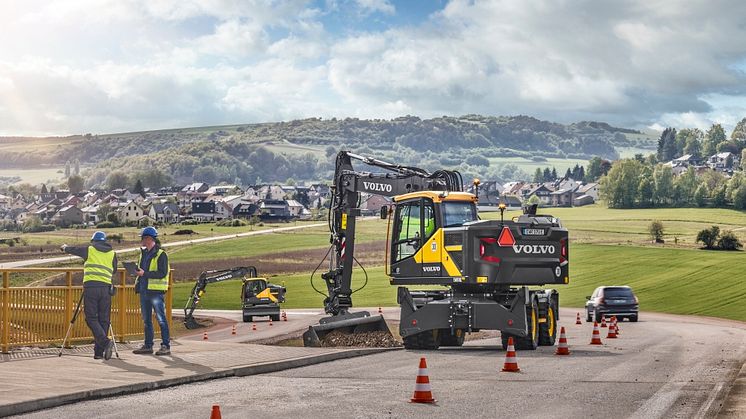 Ta en sväng med nya Volvo EWR170E