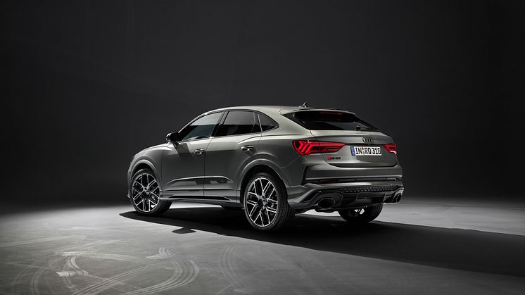 Audi RS Q3 Sportback edition 10 years (Chronosgrå metal)