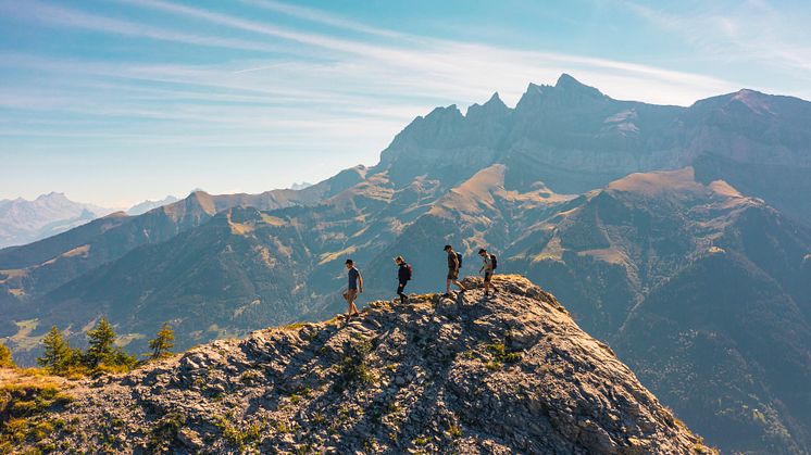 ST_3x2_Dents-du-Midi-herb-hike_97710