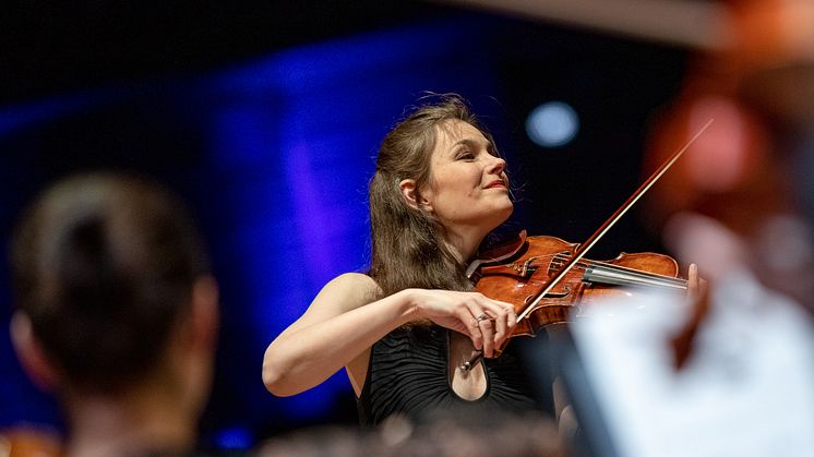 Violinisten Janine Jansen vid sitt senaste besök i Konserthuset. Foto: Yanan Li