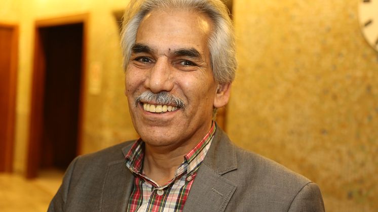 Habib Effati blir starthjälp för nyanlända företagare