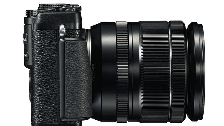 FUJIFILM X-E2 musta sivu