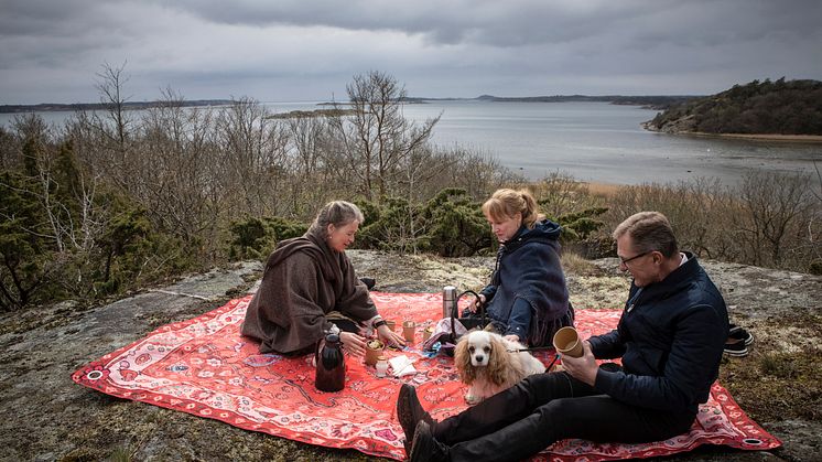 Utsiktsplatsen nära slottet är en av många fina picknickplatser på Tjolöholm. Foto Kajsa Sjölander.