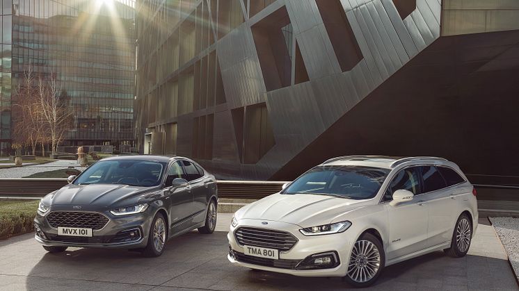 Ford julkaisi uuden Ford Mondeon ja täysin uuden Ford Mondeo Wagon Hybridin hinnat