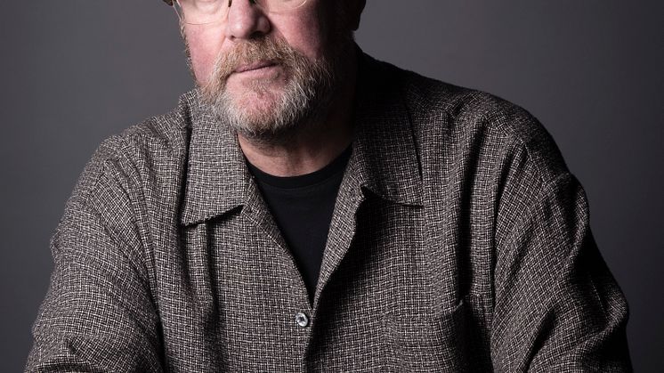 Vaughan_Oliver_credit_Gary_Wallis.jpg