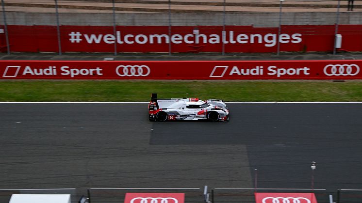 Audi R18 e-tron quattro #8 (Audi Sport Team Joest), Lucas di Grassi, Loïc Duval, Oliver Jarvis