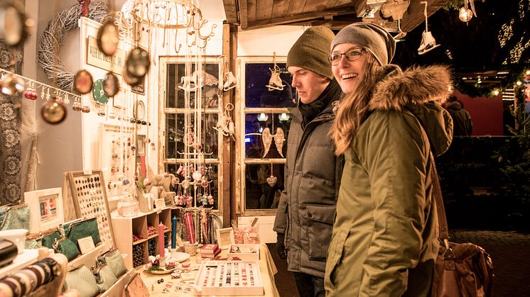 Kieler Weihnachtsmarkt Holstenplatz_Kiel-Marketing (c) Kai Kokott (3)