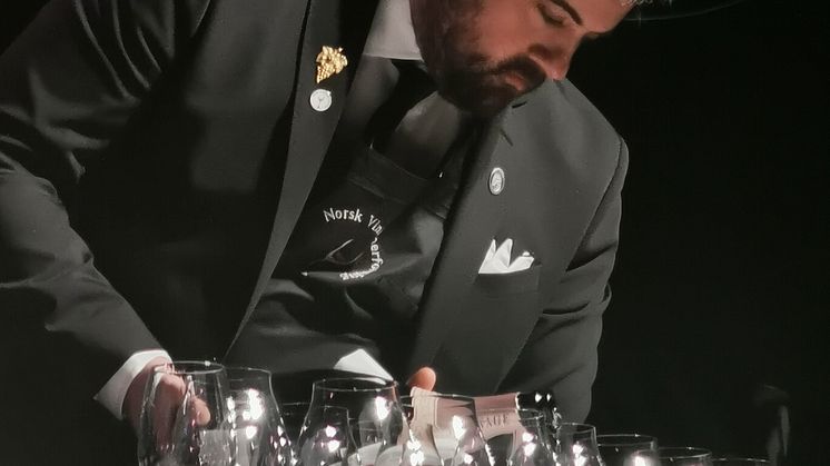 Francesco Marzola er ein av landets dyktigaste vinkelnarar