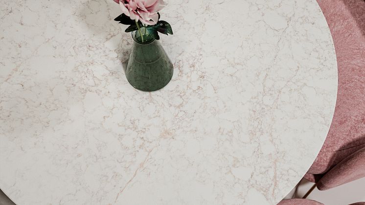 Restaurante Silestone Lechic Boheme - Riviere Rose - Super Detalle Mesa.jpg