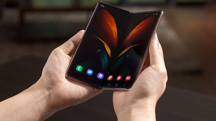 Samsung Galaxy Z Fold2_6