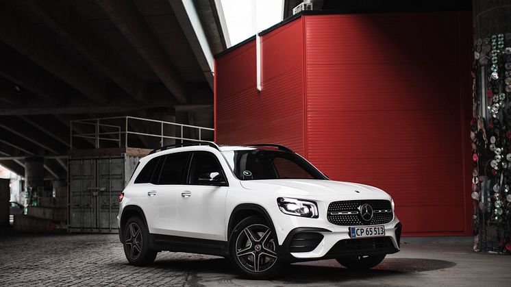 Mercedes-Benz personbiler øger markedsandel i svært 2020