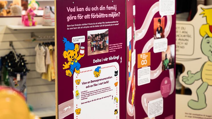 En Bamseutställning ska göra barn till klimathjältar. Den 7 april invigs utställningen på Erikshjälpen Second Hand i Uppsala.