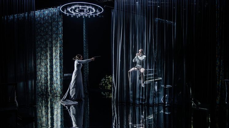 EMP_MST_HeddaGabler_5302