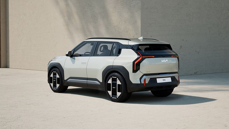 kia-ev3-base-ext-clean-5-print-3600x2400.jpg