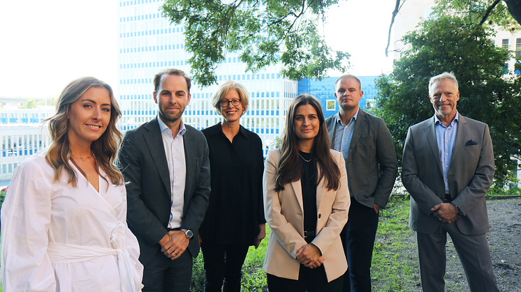 Nexer Tech Talent och Folksam fortsätter att samarbeta. I bilden från vänster: Malin Wester, Daniel Gyllensparre, Lotta Lisper, Sofie Lundh, Jacob Karmehag och Björn Ekstedt.