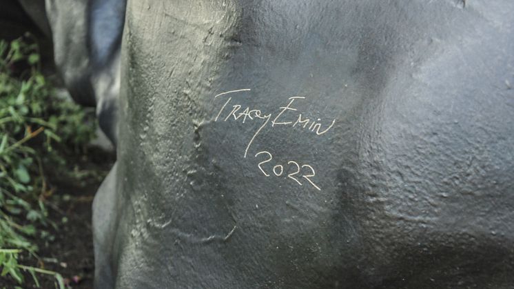 Tracey Emin signing The Mother