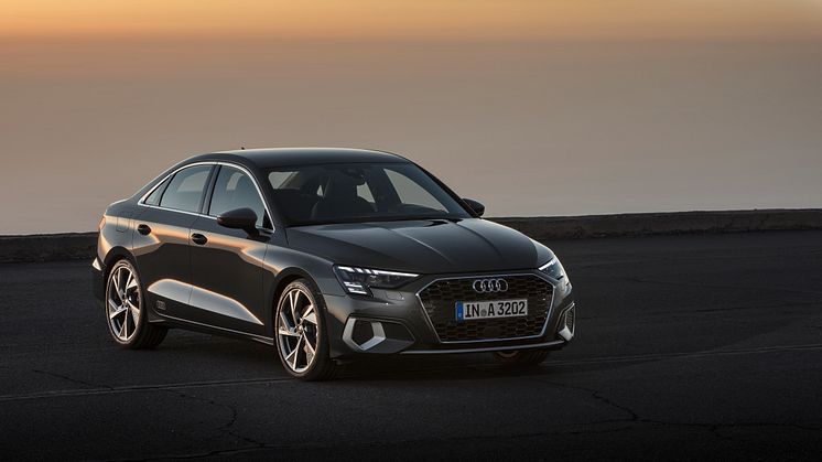 Audi A3 Limousine (Manhattangrå)