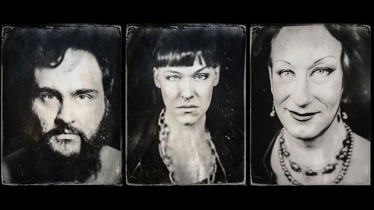I samband med East Pride öppnar Elisabeth Ohlsons senaste utställning id:TRANS på Arbetets museum.