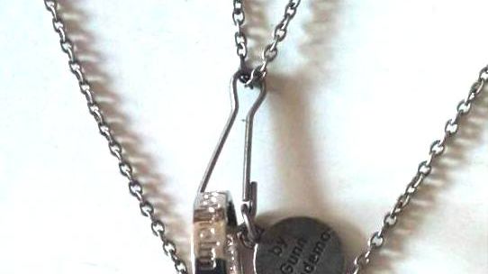 Publiceras Årets Dogtag 2015 - Design: Kristin Amparo & Gunn Lundemo  