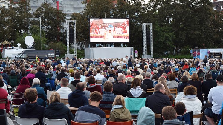 Liveuebertragung_Turandot_Bluecherplatz_2017_@Kiel-Marketing (3)