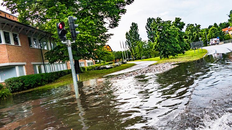 Beroende på geografiskt läge ökar riskerna för extremvädrens konsekvenser.