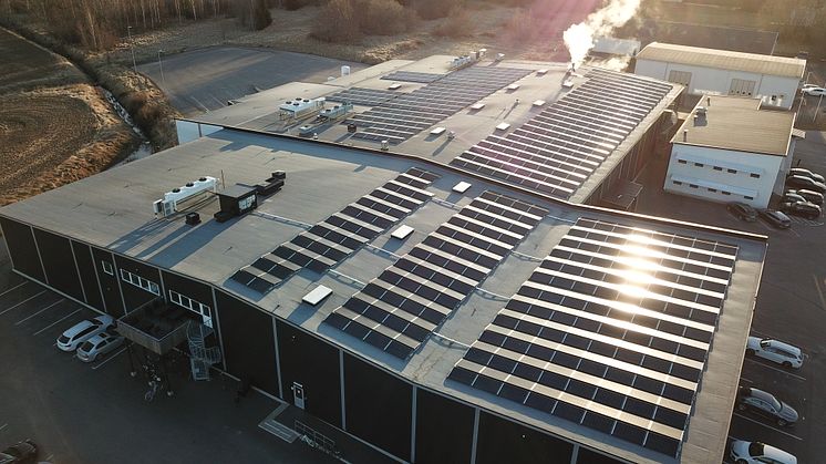 Solar cells provides even greener food  - over 1000 solar panels will supply Mixum with its own, fossil-free energy 