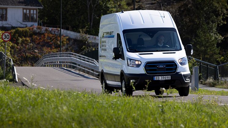 Ford E-Transit 2022