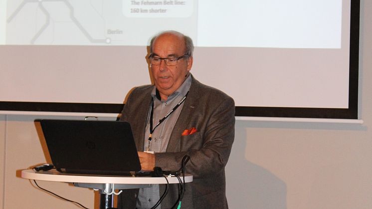 Jönköping blir Götalandsbanans medelpunkt, menade Anders Lundberg, seniorkonsult SWECO.