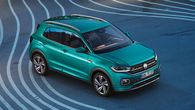 T-Cross har Danmarkpremiere d. 27.-28. april og koster fra 199.990 kr.