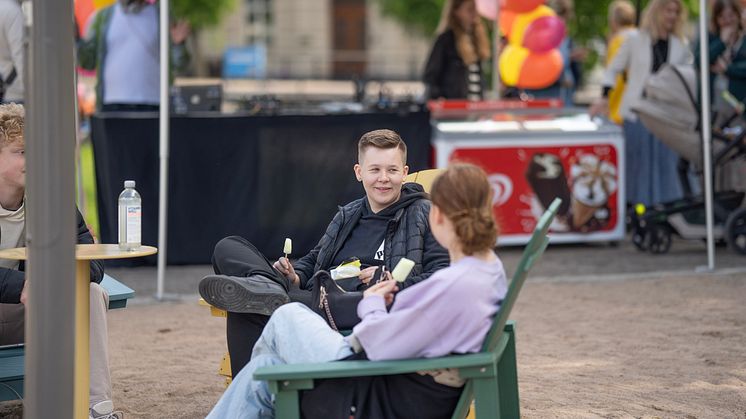 Invigning residensparken. Fotograf iselinphotography