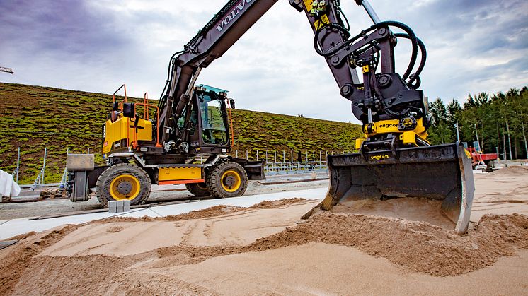 engcon tillrotator