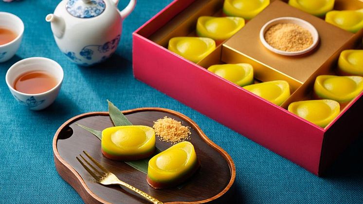 New Year Ingots with Soya Bean Crisps 年年高升 皇沙酥元宝年糕
