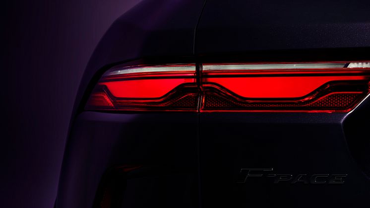Jaguar F-PACE SVR Edition 1988