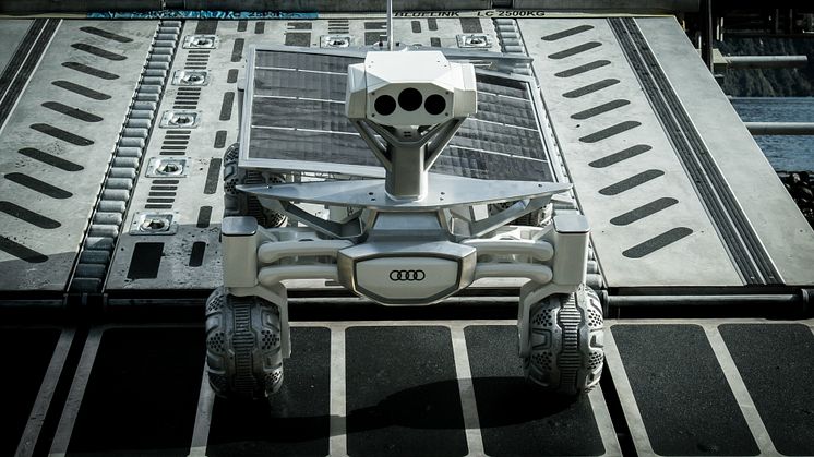 In its film debut, the Audi lunar quattro is an integral part of the Covenant mission and is deployed to help navigate and assess the challenging, unknown terrain of a remote planet