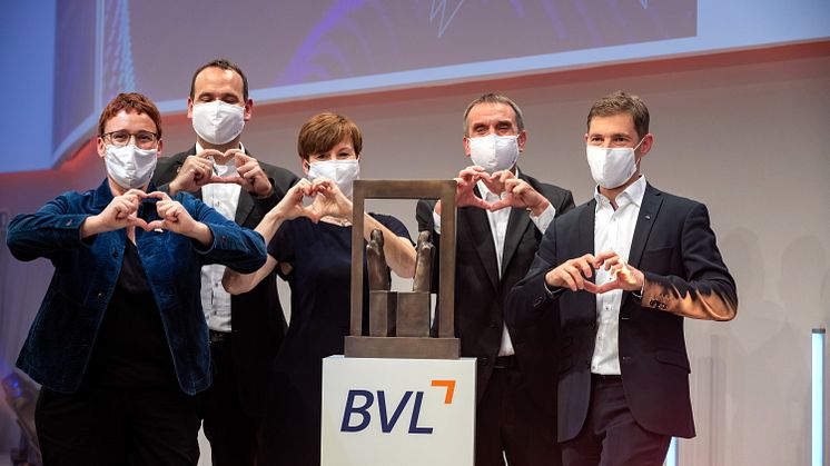 Anja Kircher, Eike-Niklas Jung, Katrin Stiemer, Christian Bodi, Dr. Michael Sternbeck (v.l.n.r.)
