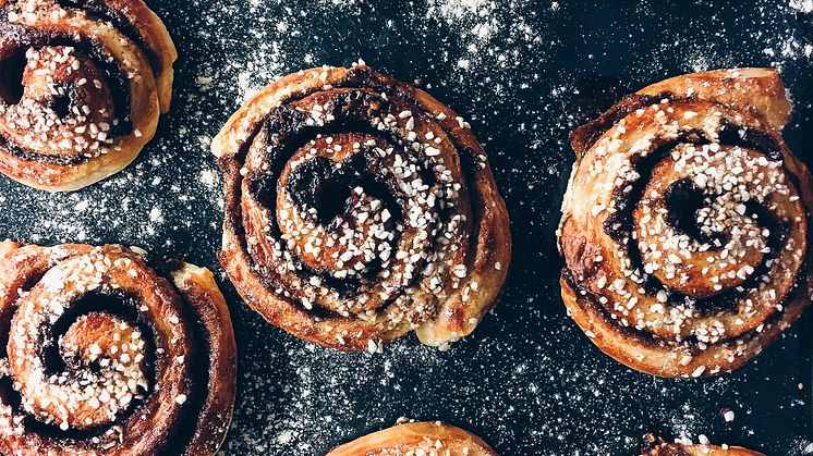 Vin till kanelbullar - 3 tips på oväntade kombinationer för en annorlunda fikastund