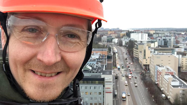 Hannu Holma tutustuu mielellään uusiin ihmisiin: ”Ajattelen, että sen myötä kauppaa tulee kun tulee”